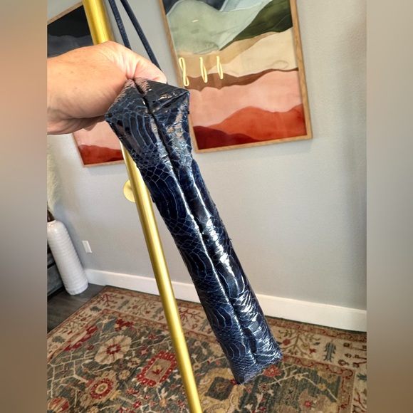 Vintage J. Renee Blue Snakeskin Bag - Picture 6 of 10